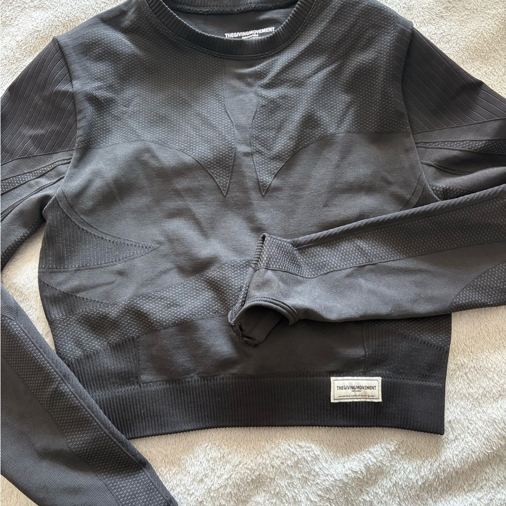 Women's Black Crop Top
